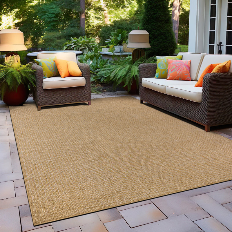 Distressed Frame Reversible Jute-Look Indoor/Outdoor Rug, Rectangle 5' x 7'