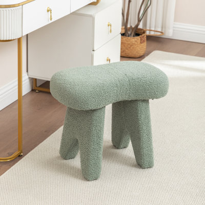 Faux Fur Make-Up Chair