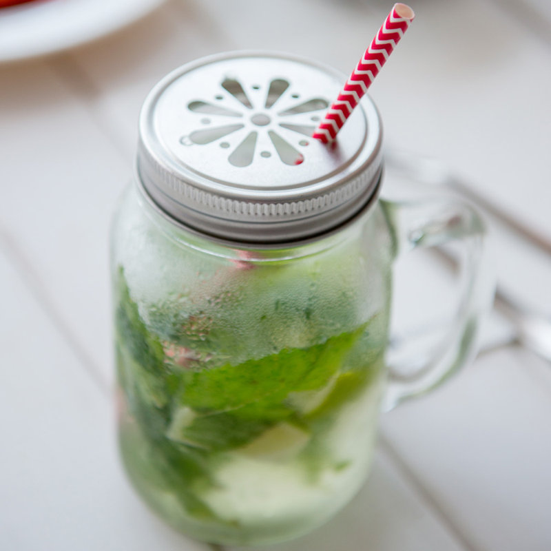 Paper Straws & Drink Accessories