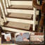 Marches en bois et marches d'escalier-123224504