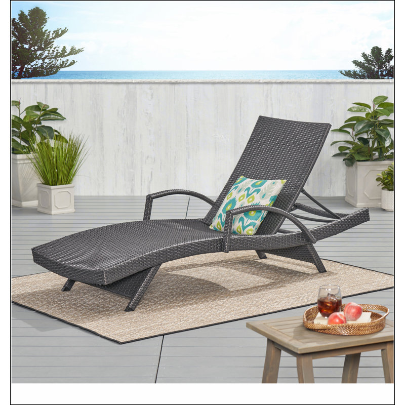 Fauteuil en osier avec accoudoirs Salem