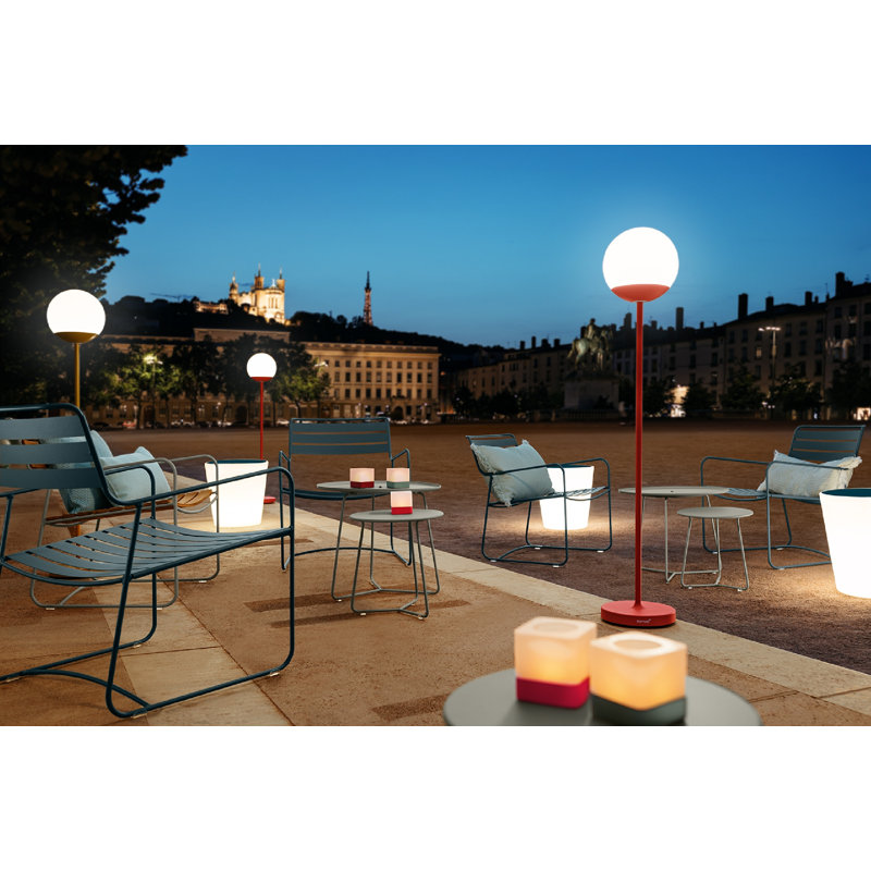Table d'appoint en acier thermolaqué Cocotte, Gris orage, H 14 po x L 13,5 po x l 13,5 po