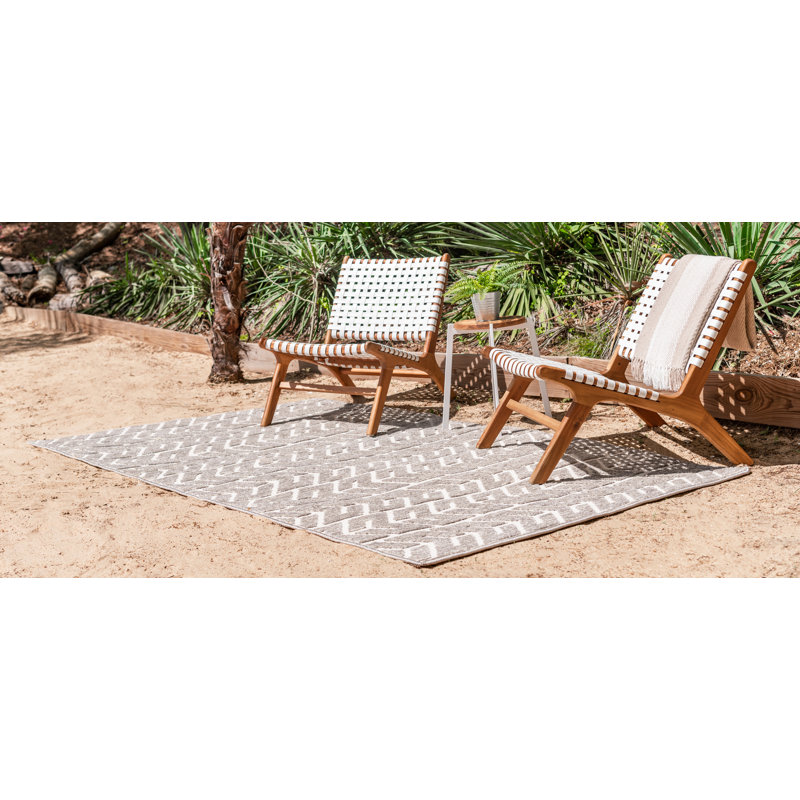 Sabrina Soto Aston Indoor/Outdoor Rug, Rectangle 5'1" x 8'