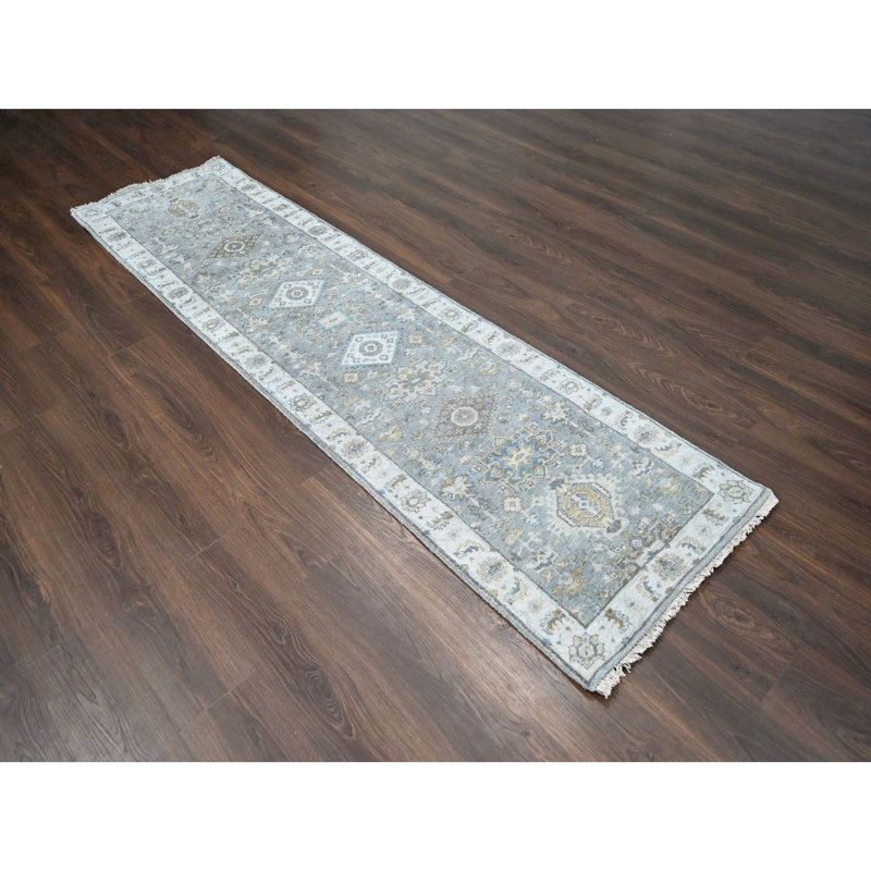 Tapis de couloir gris nouvel âge en laine 2 pi 7 po x 10 pi Wyndee