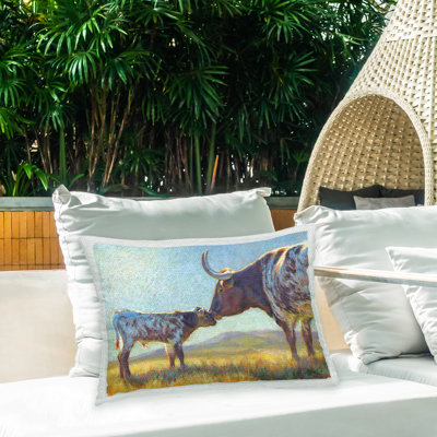 Coussin d'extérieur imprimé Longhorn Cow & Baby par Rita Kirkman