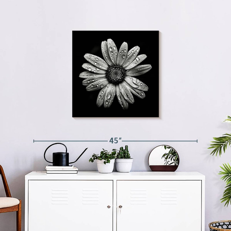 Harnek Backyard Flowers BW I, H 24 po x l 24 po