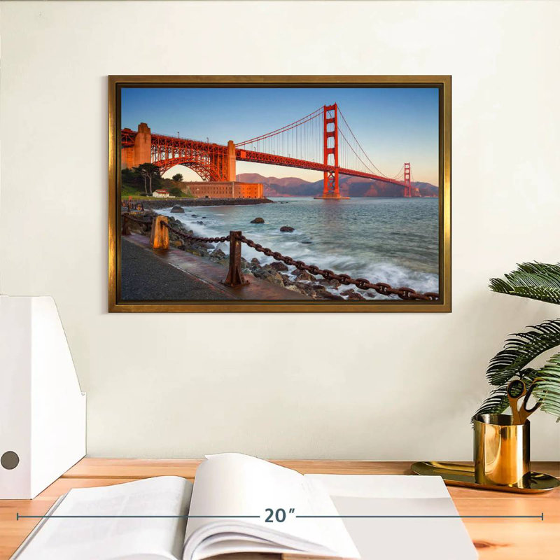 Golden Gate Bridge Waters, Cadre flottant doré, 13 po x 9 po