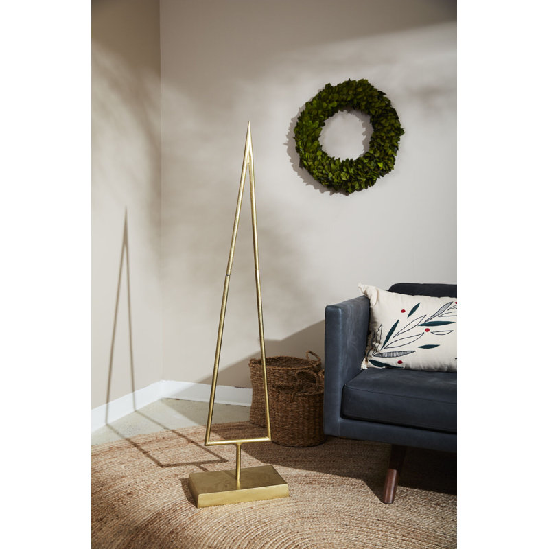 Arbre triangulaire en aluminium Cassina, H 52 po x l 12,5 po x P 7,75 po