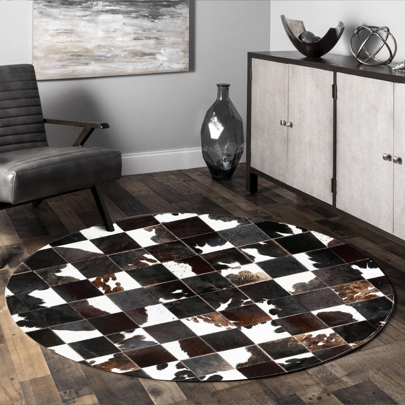 Round Cowhide Rug Black Brown White Patchwork Leather Rug 5X5 Ft, Round 5'