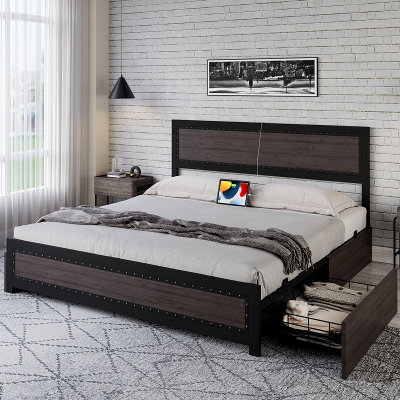 Structure de lit avec 4 tiroirs de rangement et station de charge, structure de lit plateforme avec tête de lit, support de lattes en métal robuste, aucun sommier nécessaire pour la chambre à coucher
