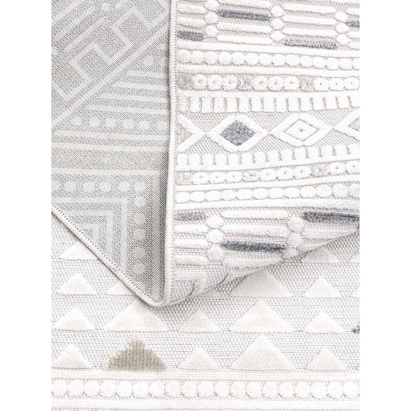 Hopedale Geometric Shapes Machine Made Indoor / Outdoor Area Rug, Rectangle 117 x 180cm