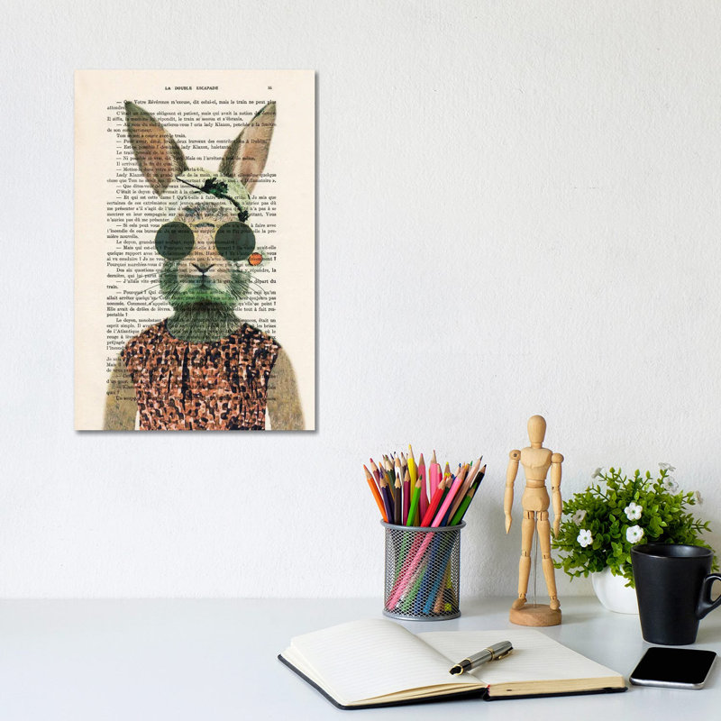 «Vintage Rabbit» par Coco De Paris, impression sur toile tendue, H 12 po x l 8 po x P 0,75 po