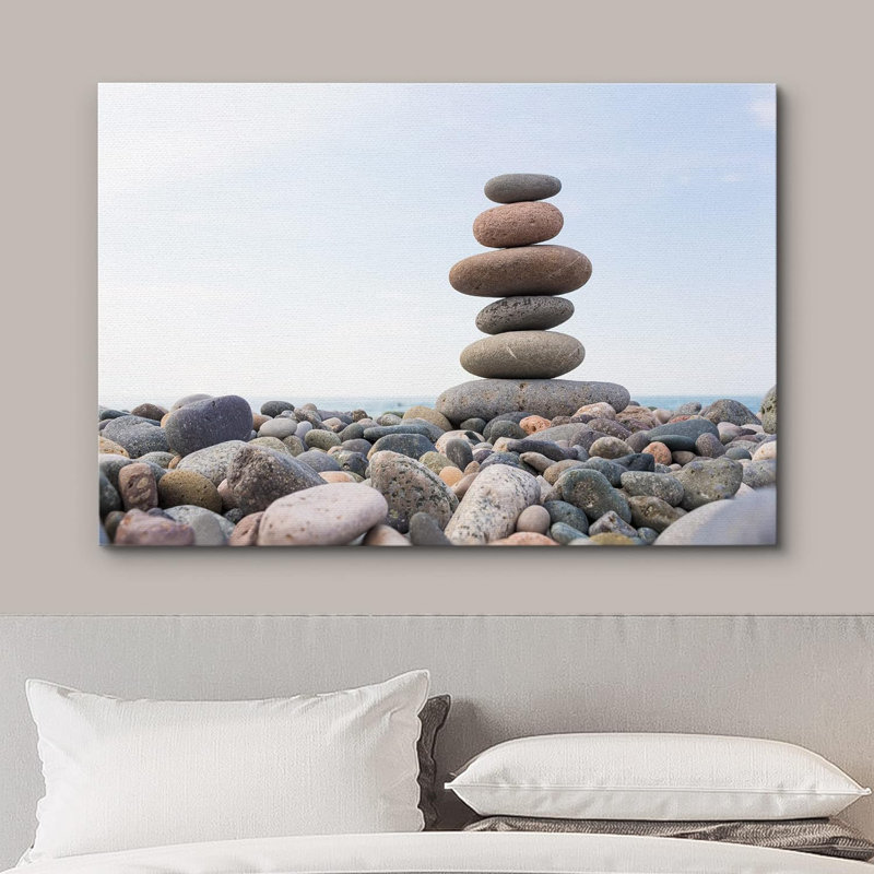 Pierres zen équilibre galets empilés sur la mer bleue, Toile tendue, H 16 po x l 24 po x P 1,5 po