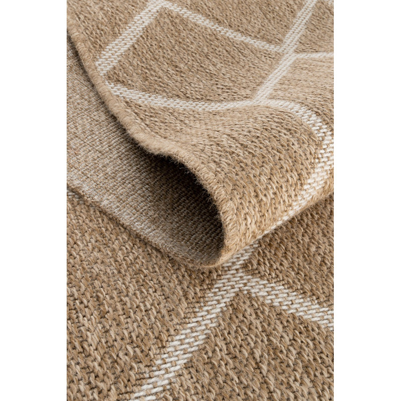Raylenn Geometric Machine Made Indoor / Outdoor Area Rug, Runner 3'3" x 14'9"