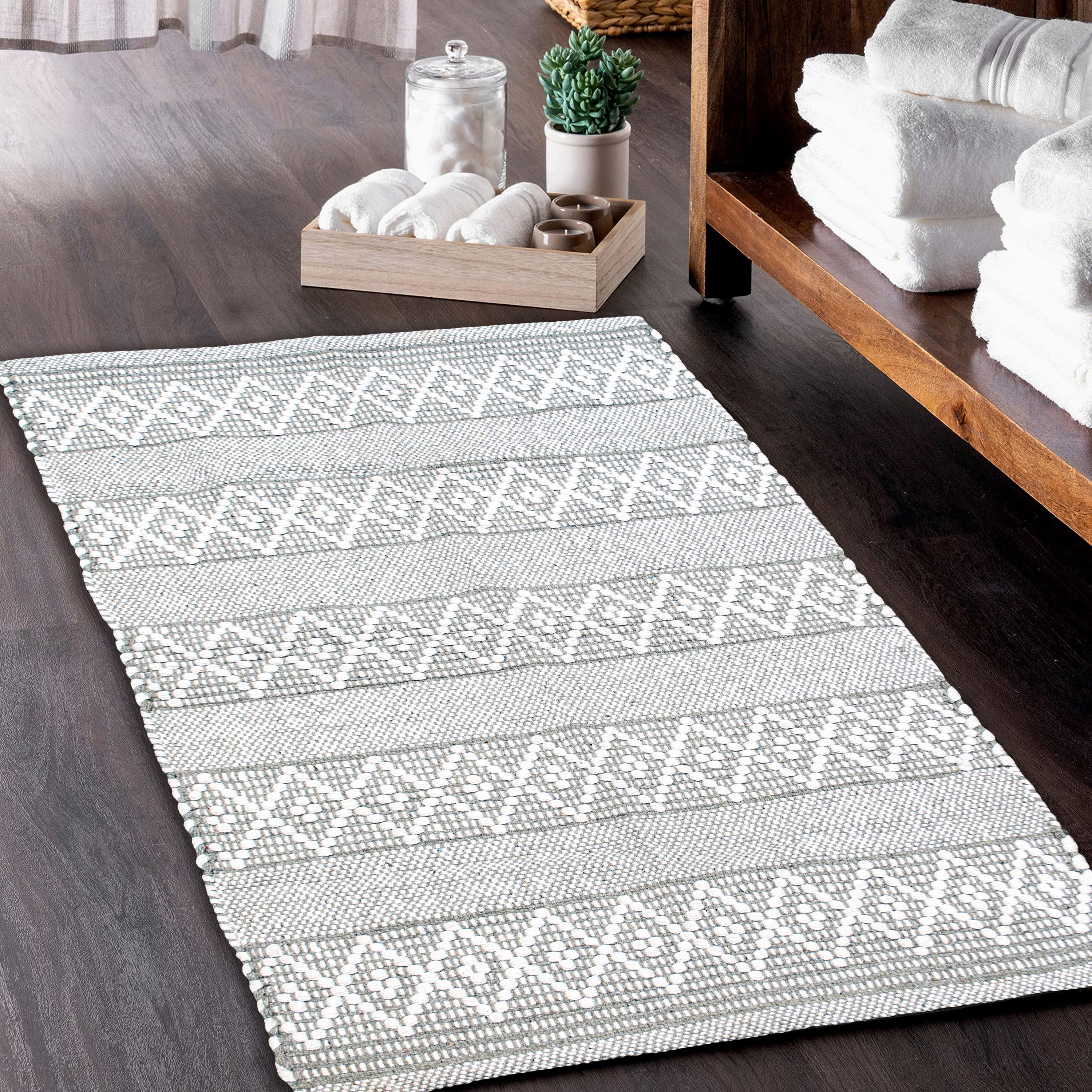 https://assets.wfcdn.com/im/94673882/compr-r85/2491/249154179/handmade-flatweave-cotton-blackwhite-machine-washable-rug.jpg