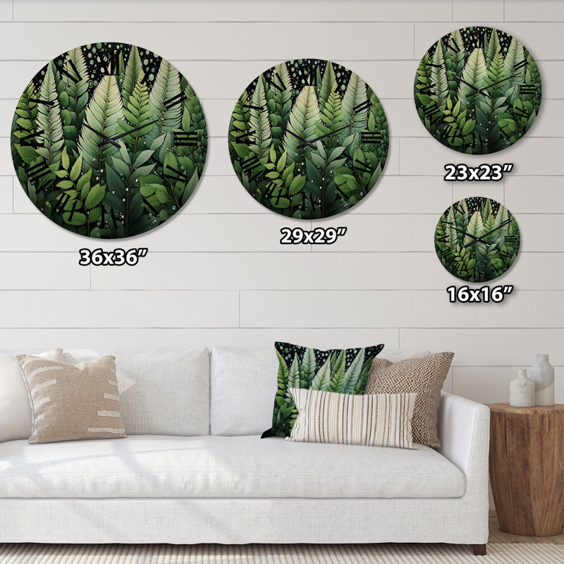 Horloge murale en bois massif Nyre, Moyenne
