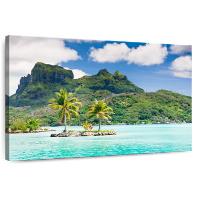 Gillard Bora Bora Tiki Islet