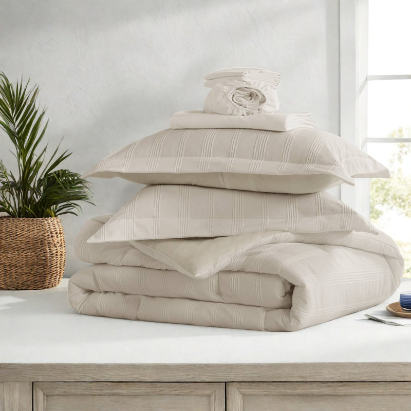 Luxurious 7-piece Cal King Bedding Sets, Polyester Woven Stripes, For Modern Homes