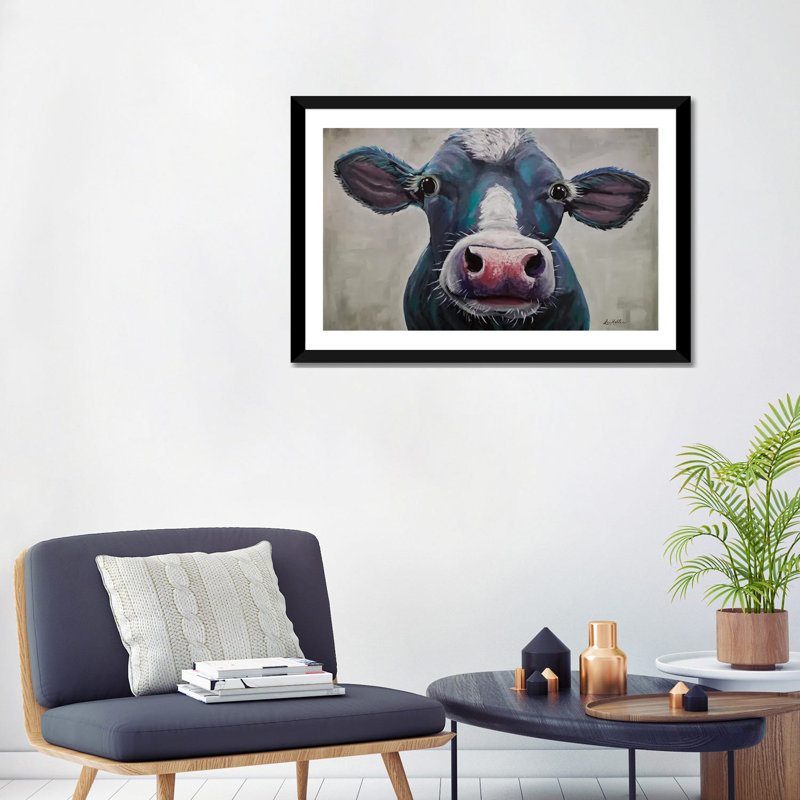 Vache-Clara belle par hippie Hound studios-impression, Blanc, H 24 po x l 32 po x P 1 po, Papier encadré noir