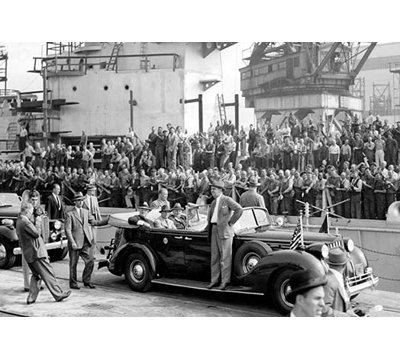 «Roosevelt at the Naval Shipyard, Philadelphia, PA», reproduction de photo