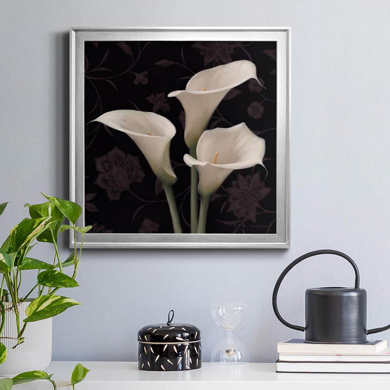 Calla Elegante - Peinture sur toile encadrée, Argent, H 22,5 po x l 22,5 po x P 1,5 po