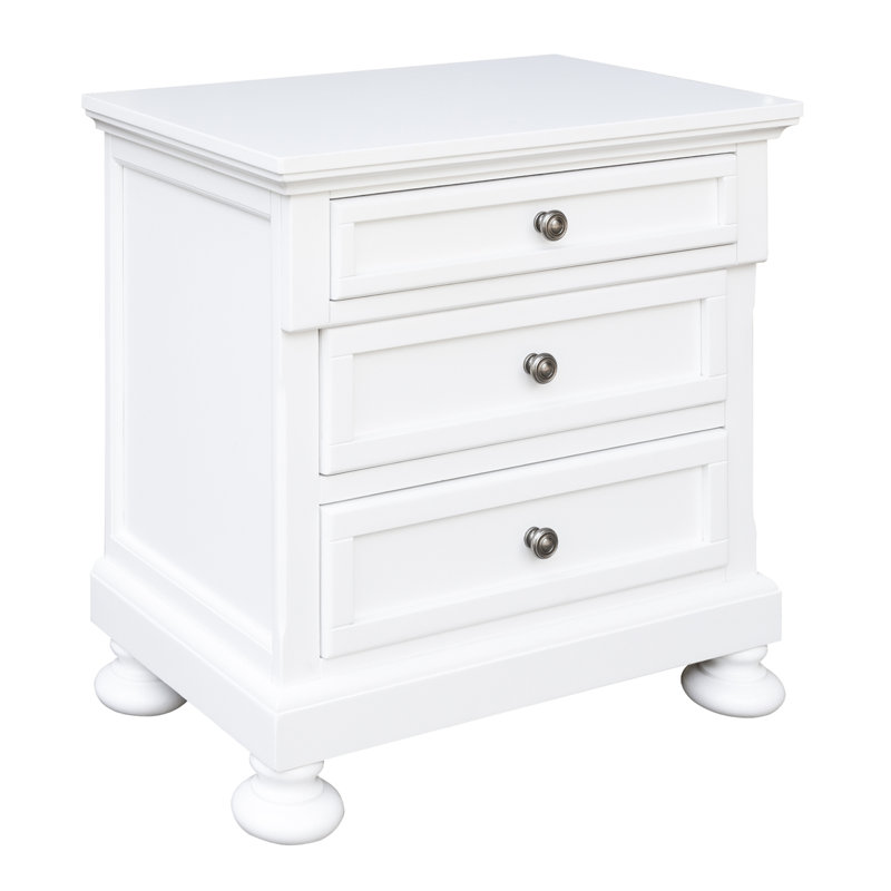 Willow Ridge Lavenia Three Drawer Nightstand