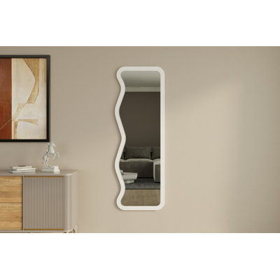 Bisou Wavy Mirror