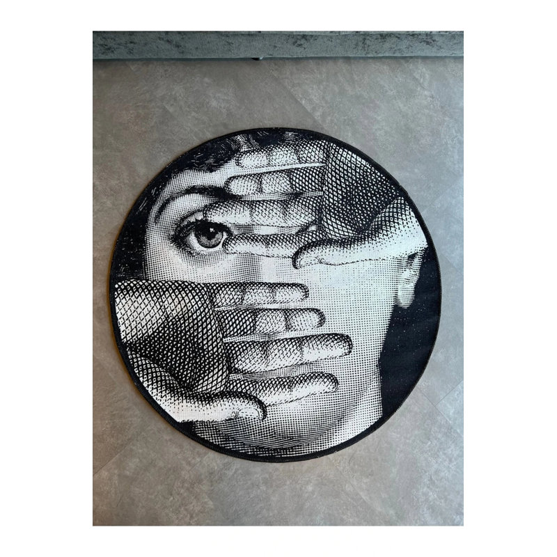 Face And Hand Themed Black And White Carpet, Round 5'