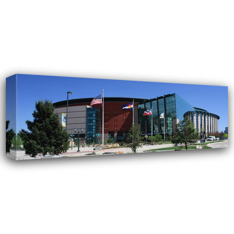 Pepsi Center, H 7 po x l 18 po