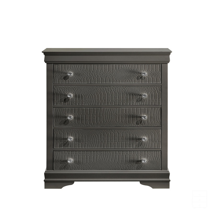 Modern Style 5-Drawer Chest Made With Wood