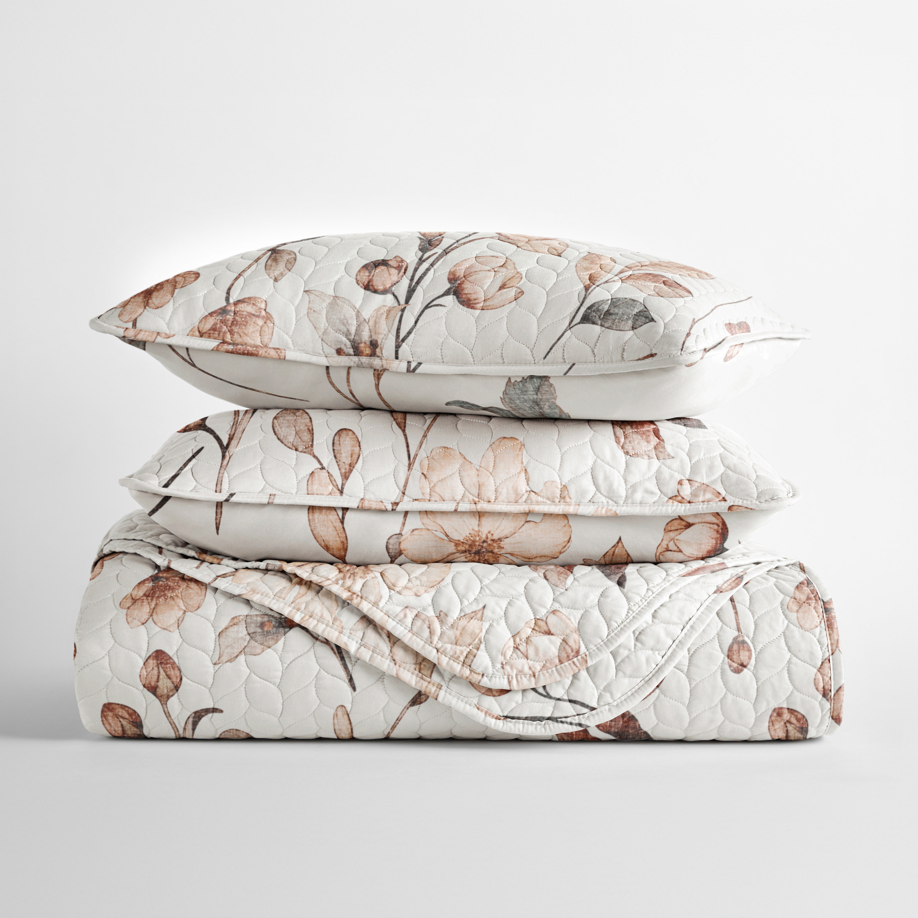 Becky Cameron Quilt Set- Lightweight - All Season Quilted Coverlet - Timeless Patterns & Reviews | Wayfair