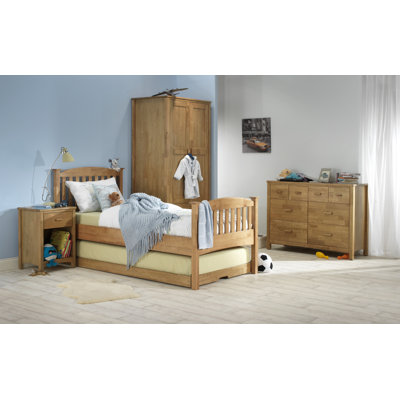 Eleanor Bedroom Set