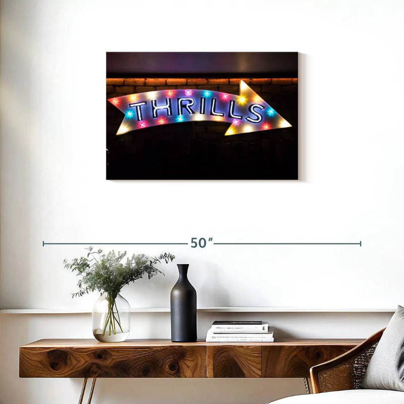 Senne Thrills Arrow Sign, 20" H x 30" W