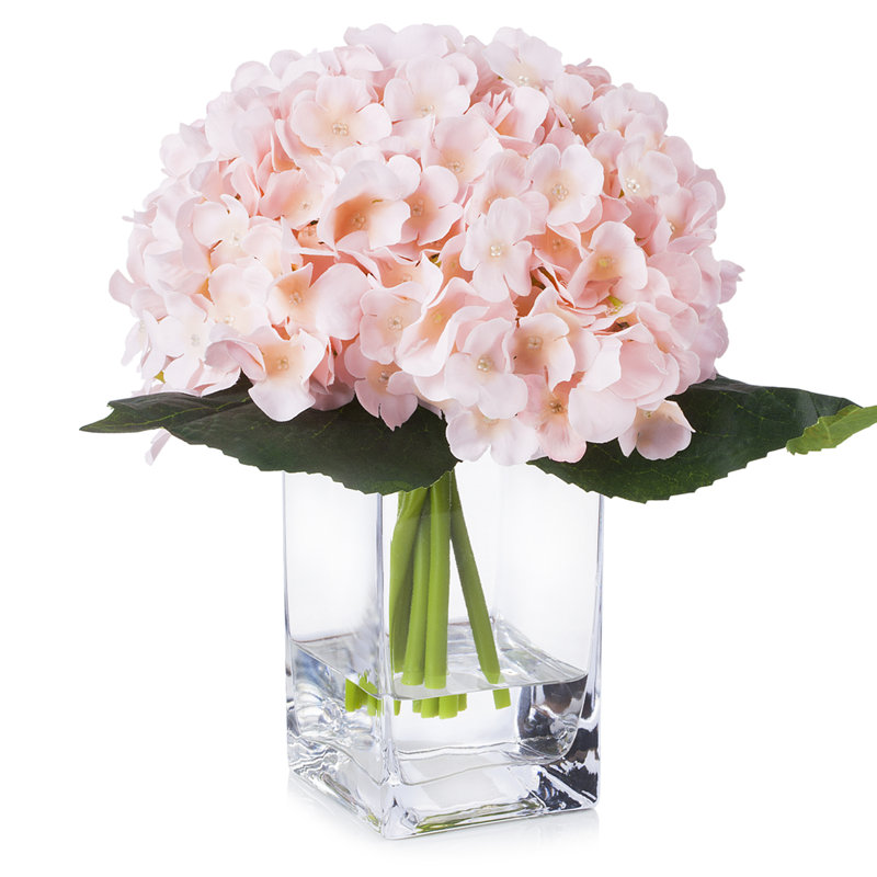 Arrangement floral d'hortensias dans un vase, Rougir