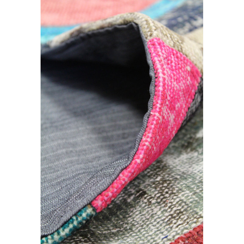 Tapis unique rose / bleu / gris de 9 pi x 12 pi Overdye
