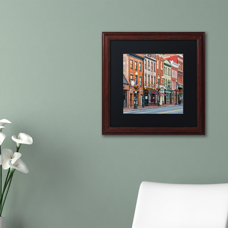 Reproduction de photo encadrée, "Georgetown Stores DC 2" par Caliel, H 16 po x l 16 po x P 0,5 po, Noir