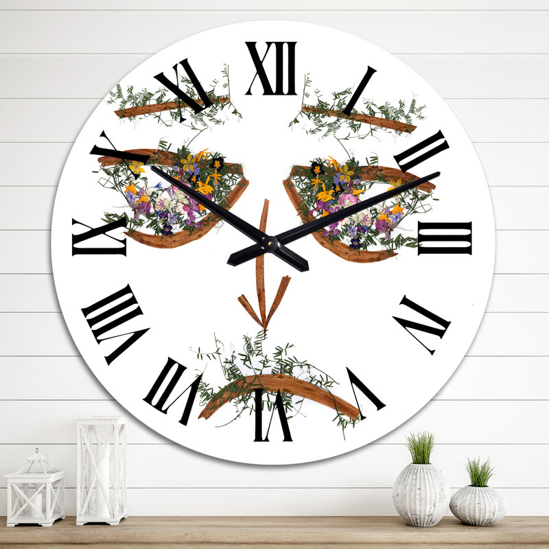Horloge murale très grande, Moyen