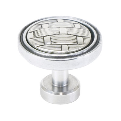 Spectra Weaves knob in chrome finish