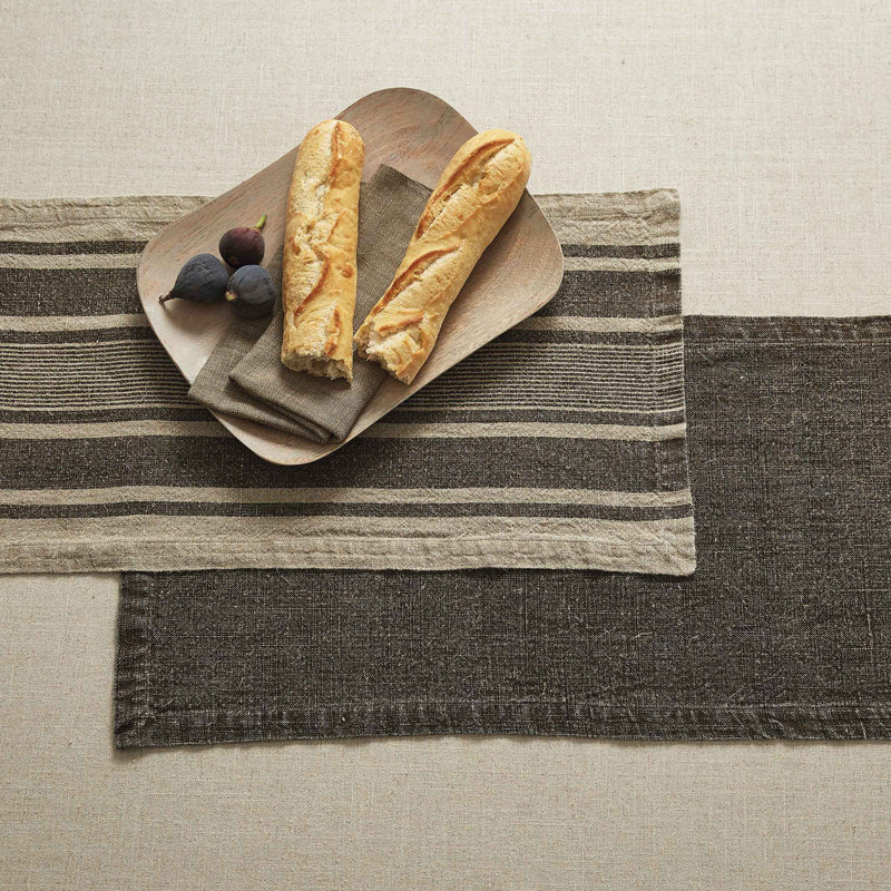 Annemary Dining Linens, Brown