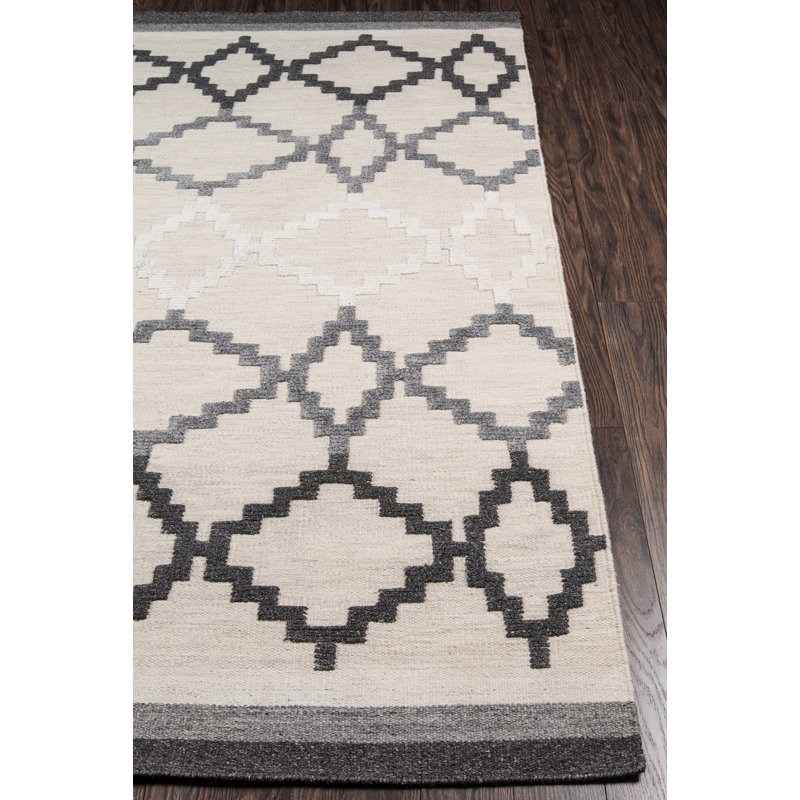 Tapis gris Morones, Rectangle 5 pi x 8 pi