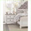 Blanc antique Table de chevet traditionnelle brun-gris avec 2 tiroirs