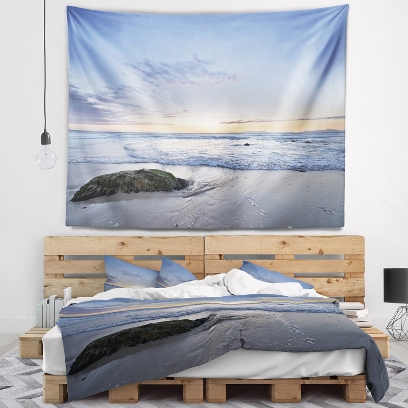 Magnifique tapisserie de mer rocky, H 68 po x l 80 po