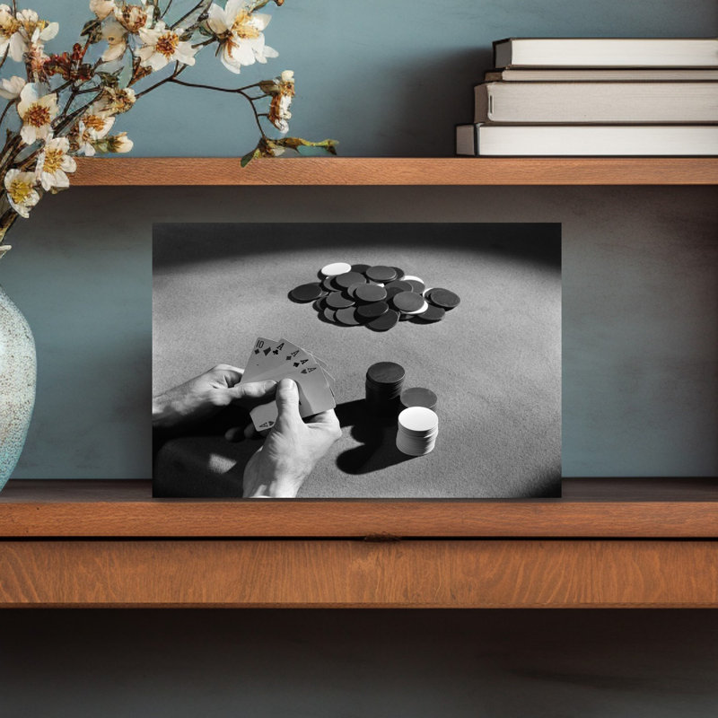 Années 1930, cartes à jouer, jetons de poker, jeu de quatre drames, éclairage dramatique classique, art mural rétro