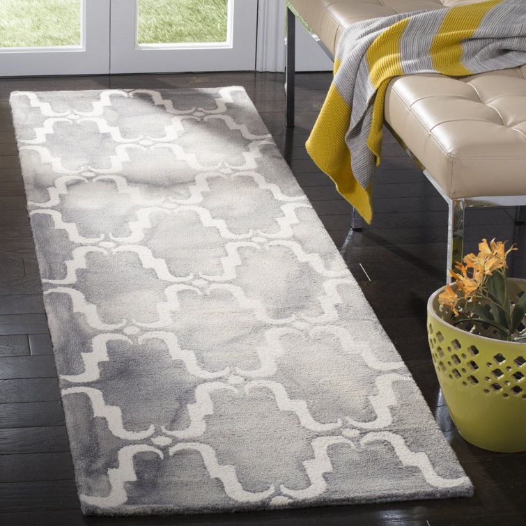 Dip Dye Hand Tufted Wool Geometric Rug
