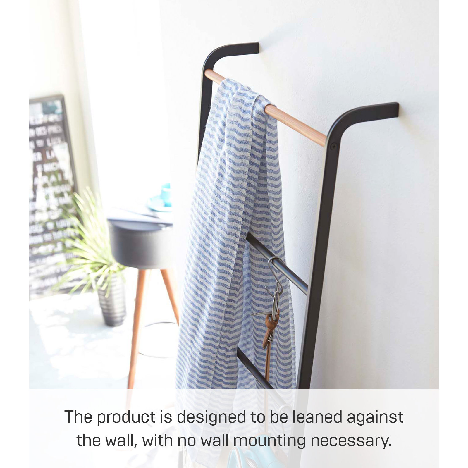 Yamazaki Home Leaning Ladder Rack, Steel, Black