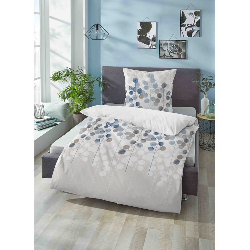 Floral Duvet Cover Set with Pillowcases, 200 x 200cm - 2 cushions (80 x 80cm), Pistachio Green