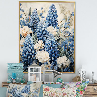 «Elegant Blue and Beige Bonnets Meadow II», reproduction sur toile encadrée