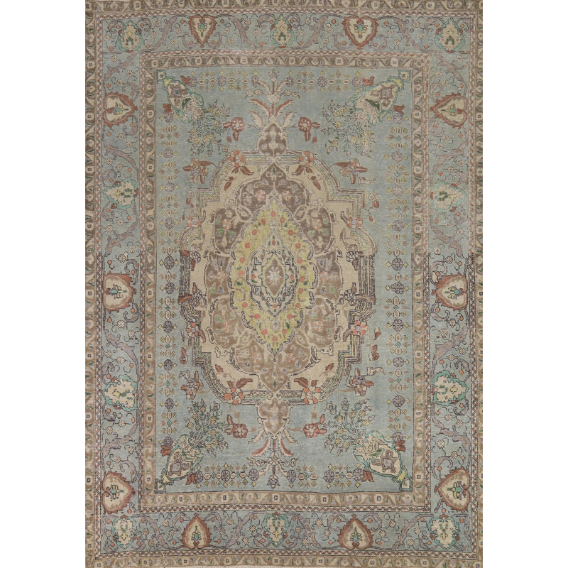 Tapis traditionnel médaillon bleu clair 8 x 11