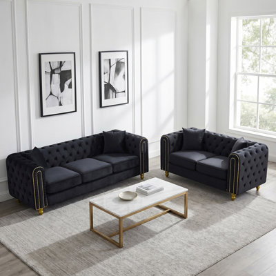 Averleigh 63" Velvet Loveseat