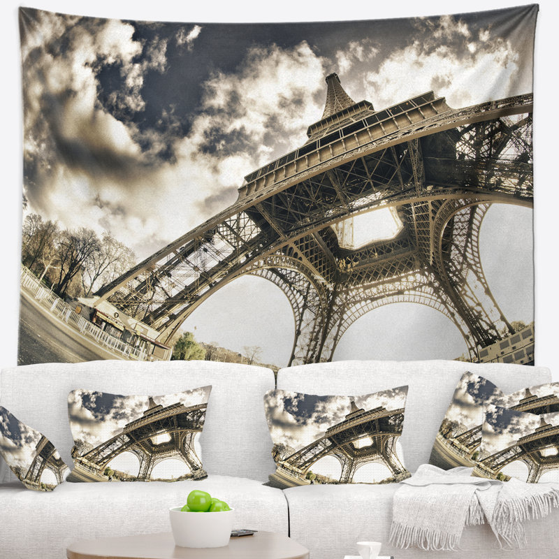 Tapisserie Paris Paris Eiffel Tower, H 78 po x l 92 po